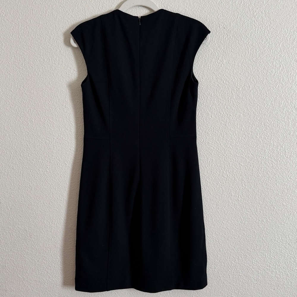 Akris punto Cap-Sleeve Zip-Front Seamed Dress, Black Sz 6 - Picture 11 of 16